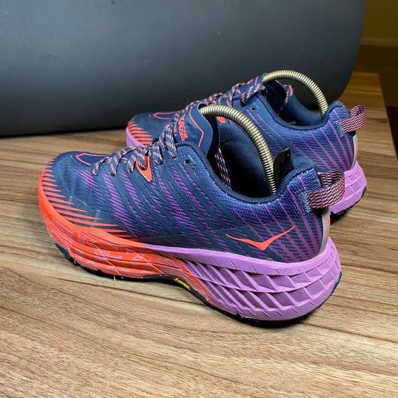 HOKA ONE ONE SPEED GOAT 4 - Women’s Running Shoes - SIZE 8 - Picture 2 of 11